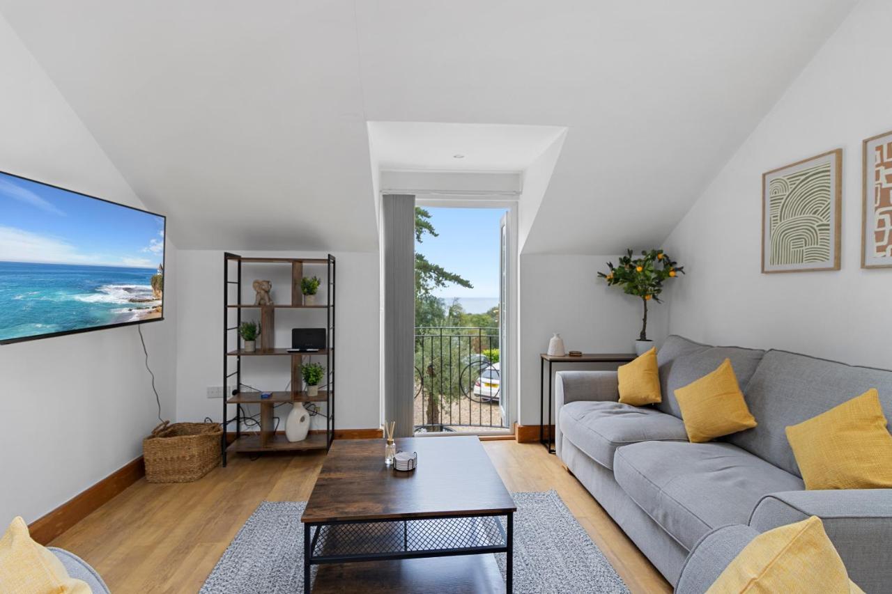 Stunning Sea View Whole Home In Torbay Close To Beach توركواي المظهر الخارجي الصورة